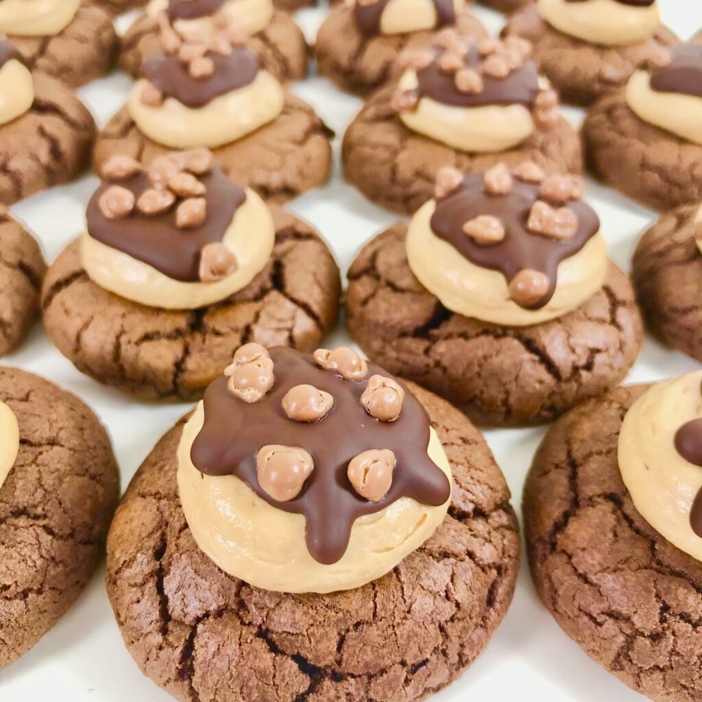 Chokladcookiebiskvier med nougat. 